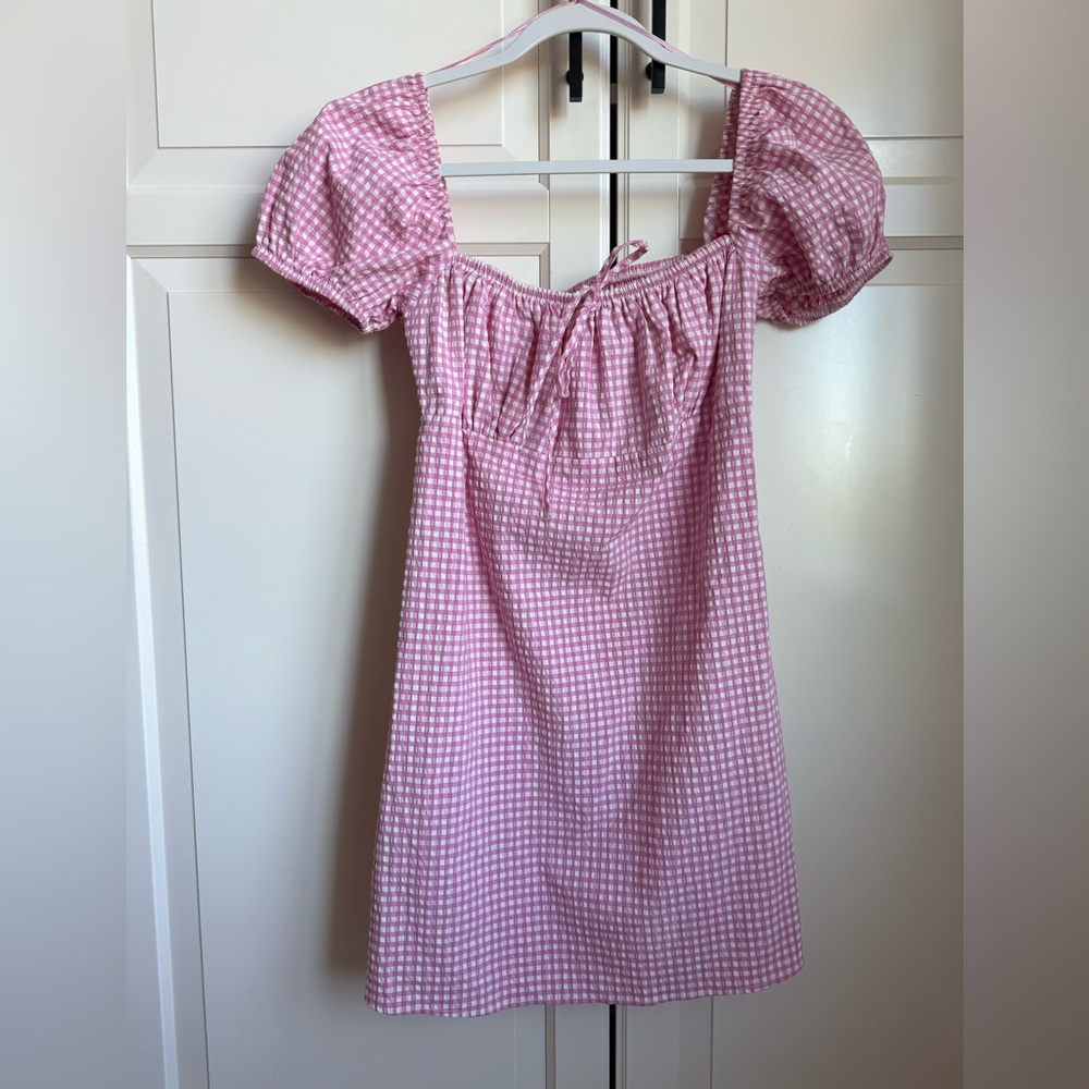 Pink Gingham Puff Sleeve Dress. No size tag but fits a size 4.